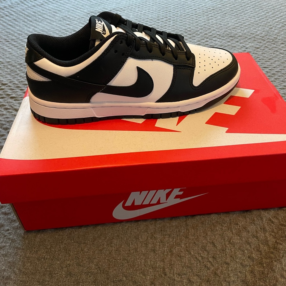 Nike Panda Dunk Low - Women 7.5 - NWT